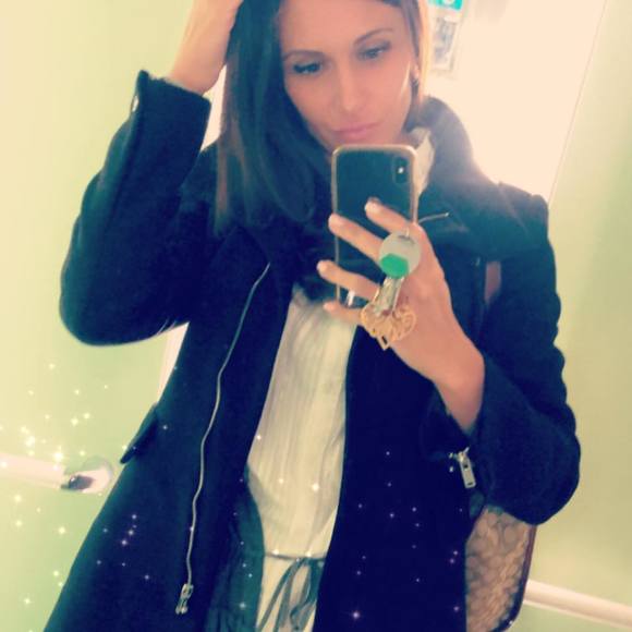 Poshmark profile picture for @ilaria